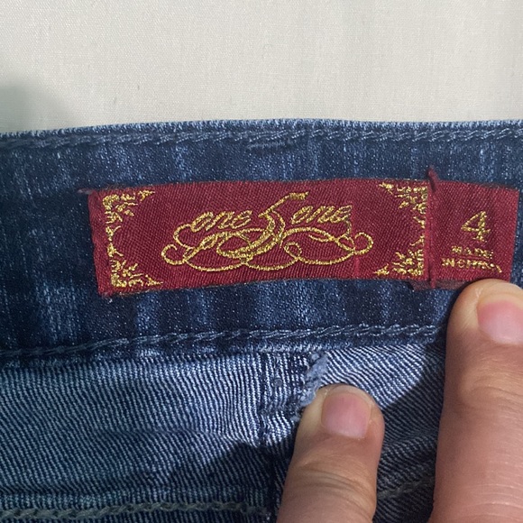 One Five One Capris jeans embroidered pockets size 4 - Picture 3 of 5